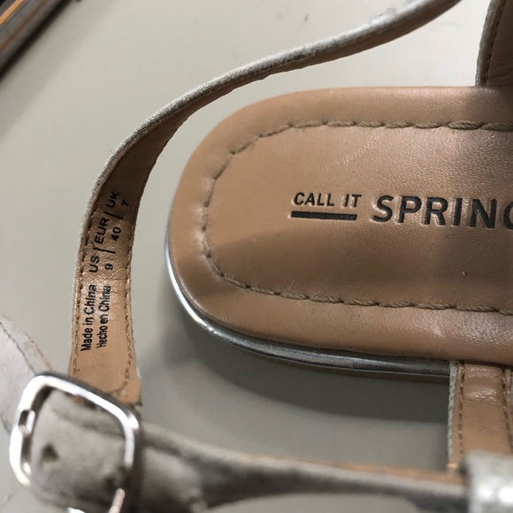 Call it spring sandals - Picture 2 of 2